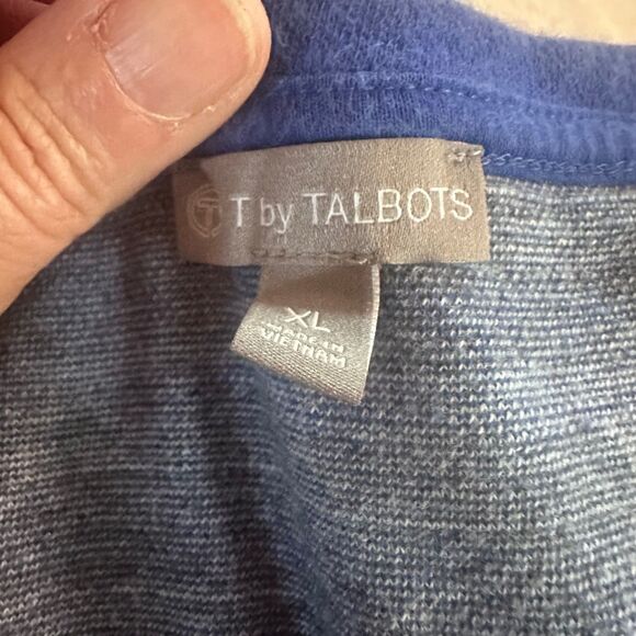 T by Talbots Women’s XL Blue Striped Cotton Top 3/4 Sleeve Button Detail - Picture 4 of 6